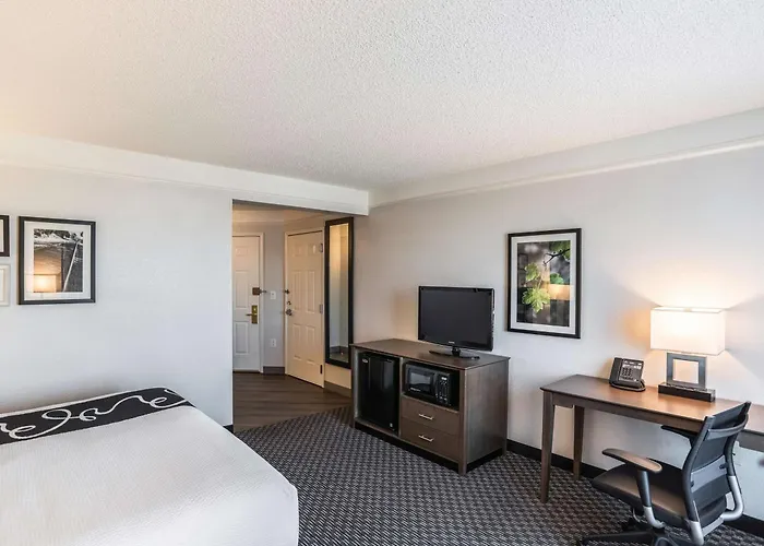 La Quinta By Wyndham Chandler Hotel Phoenix