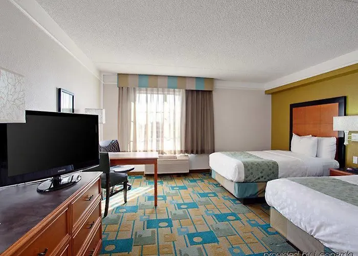 La Quinta By Wyndham Chandler Hotel 3*