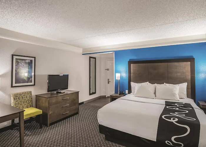 La Quinta By Wyndham Chandler 3*